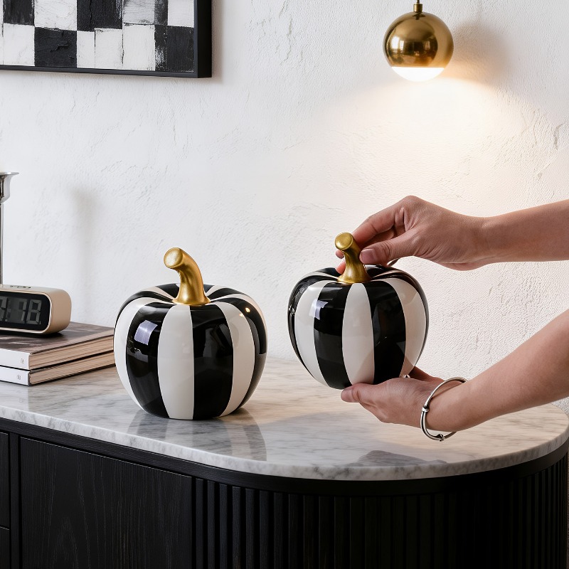 Black and White Striped Cerami - Tv Art And Craft 评论和价格